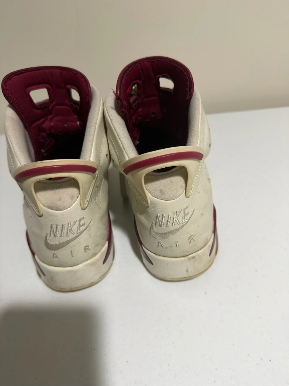 Jordan 6s Retro ‘Maroon’
